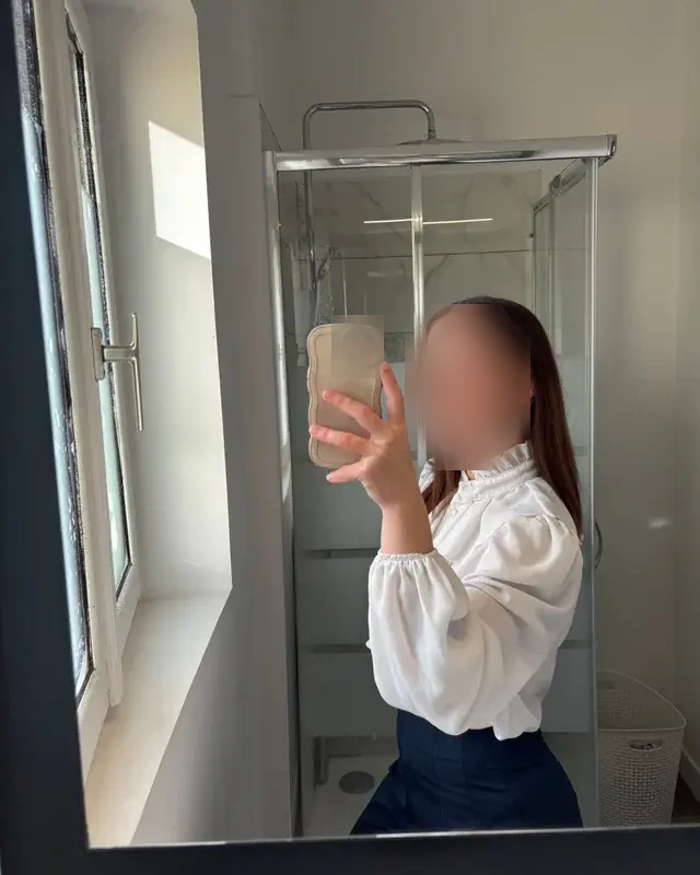 Sara - Image 2